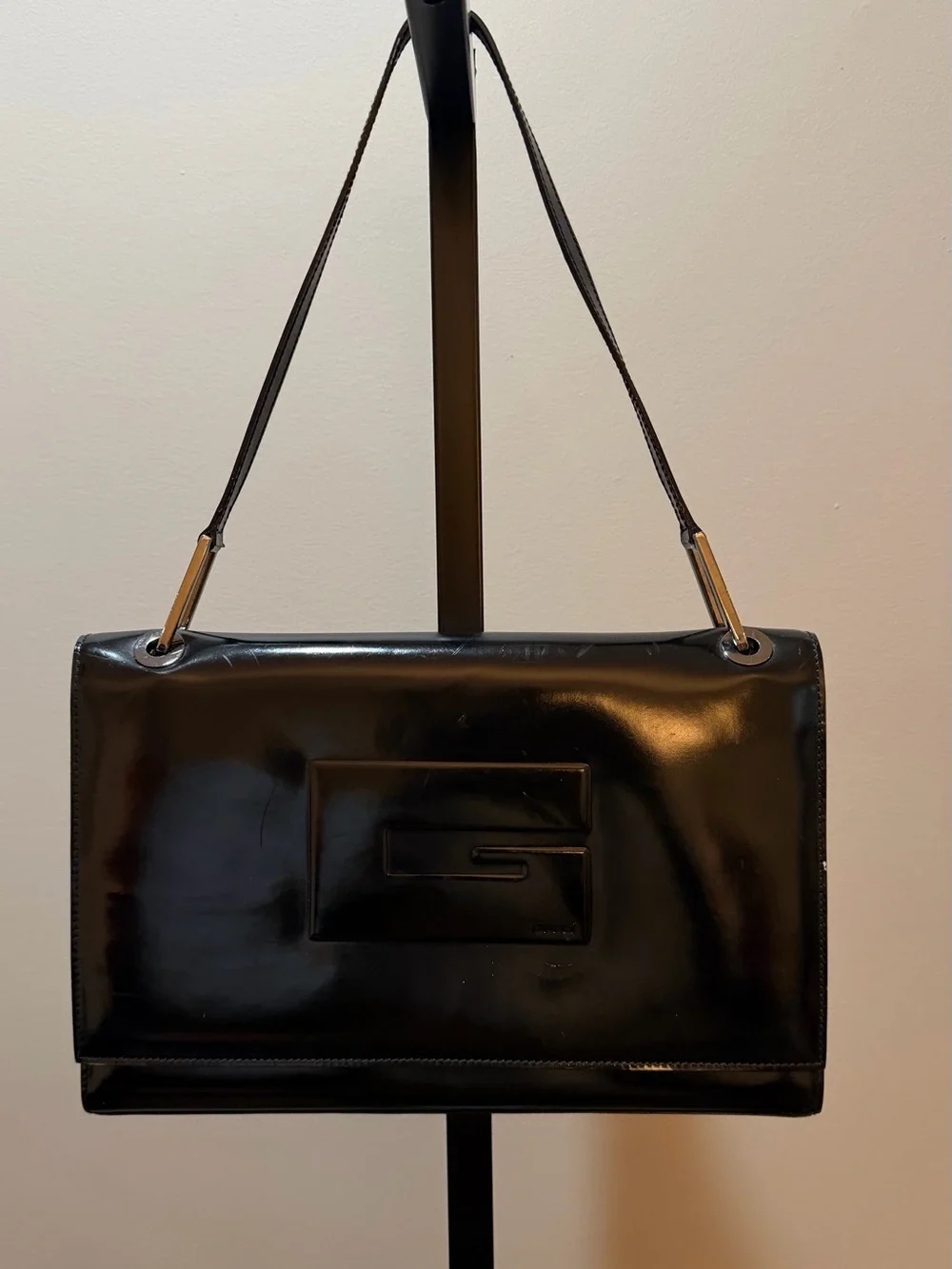 Vintage GUCCI Interlocking G Patent Leather Shoulder Bag